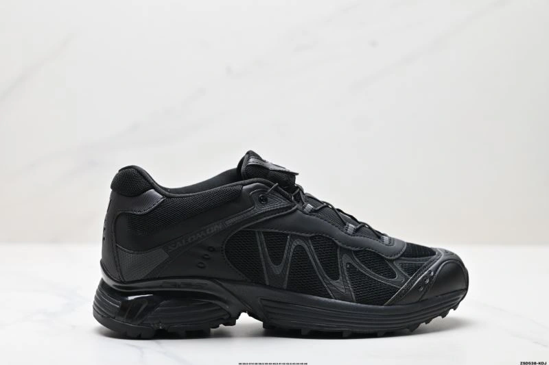 Salomon Shoes Compact 2899