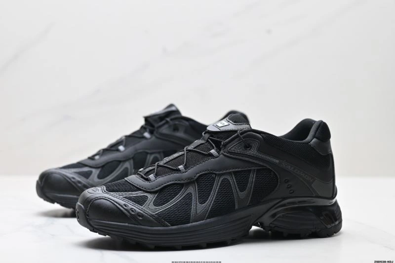 Salomon Shoes Compact 2899