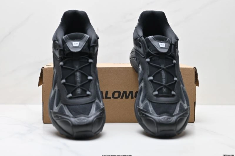Salomon Shoes Compact 2899