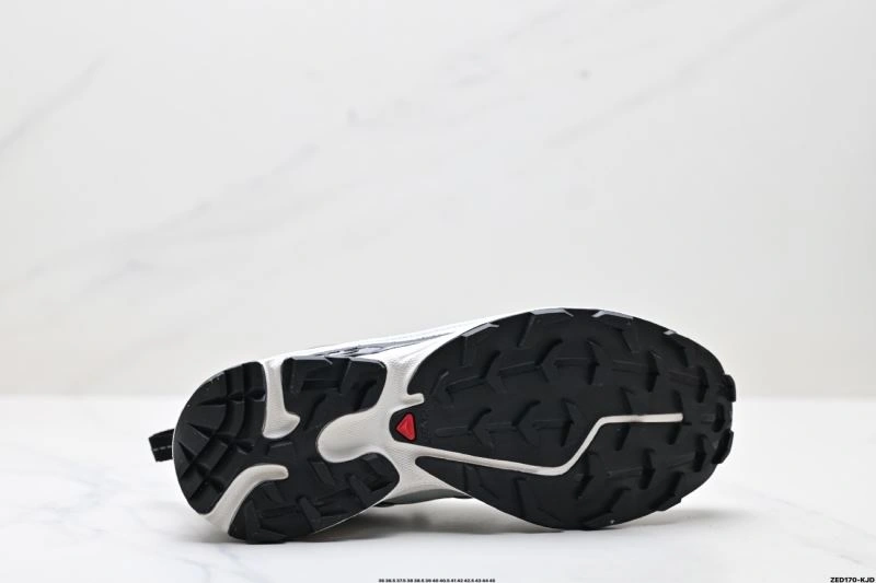 Casual Salomon Shoes 2898