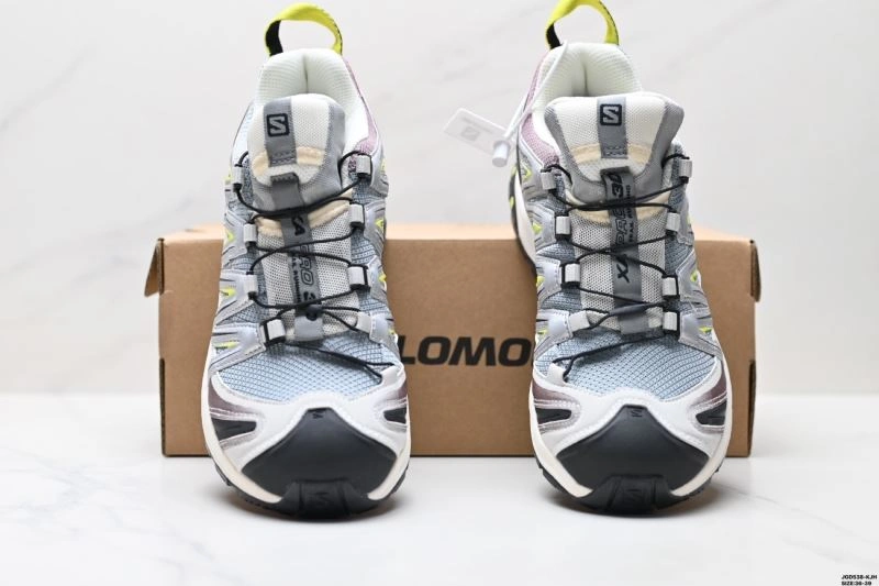 WrinkleFree Salomon Shoes 2897