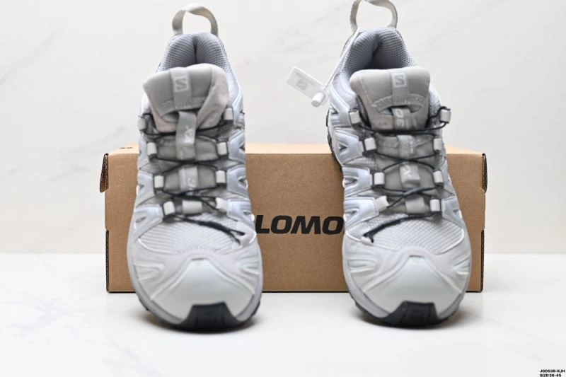 Chic Salomon Shoes 2895