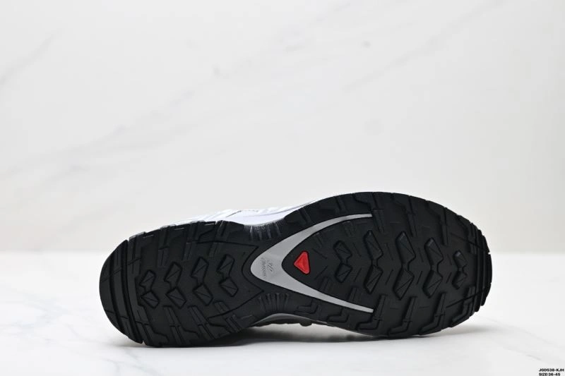 Chic Salomon Shoes 2895