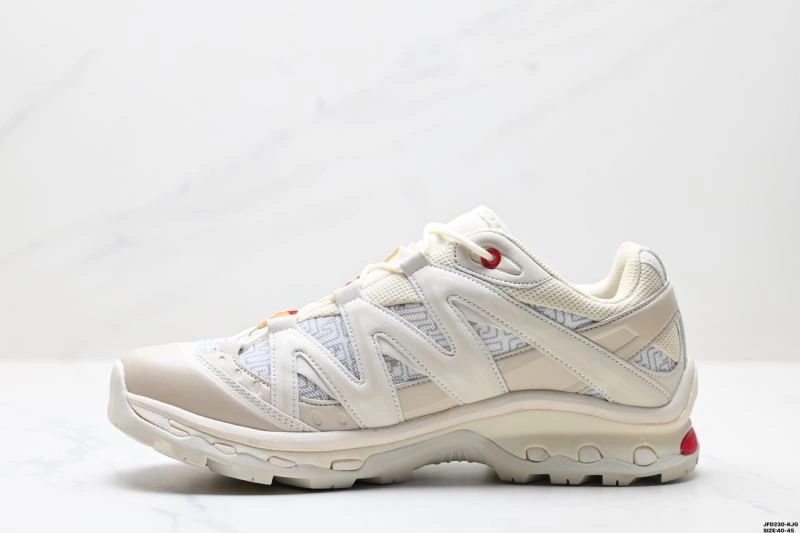 Sophisticated Salomon Shoes 1724