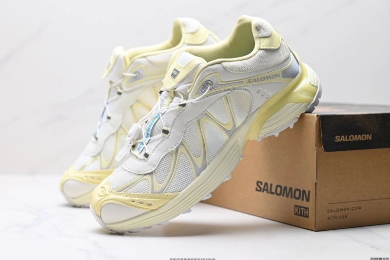 Salomon Shoes Cozy 1718