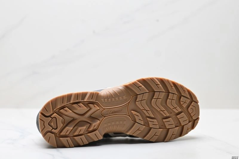 FlexibleFit Salomon Shoes 1713