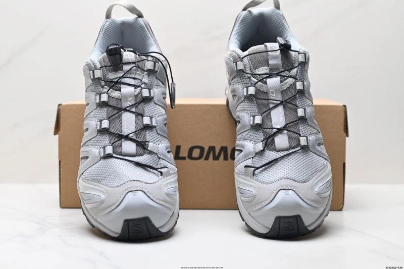 Chic Salomon Shoes 1708
