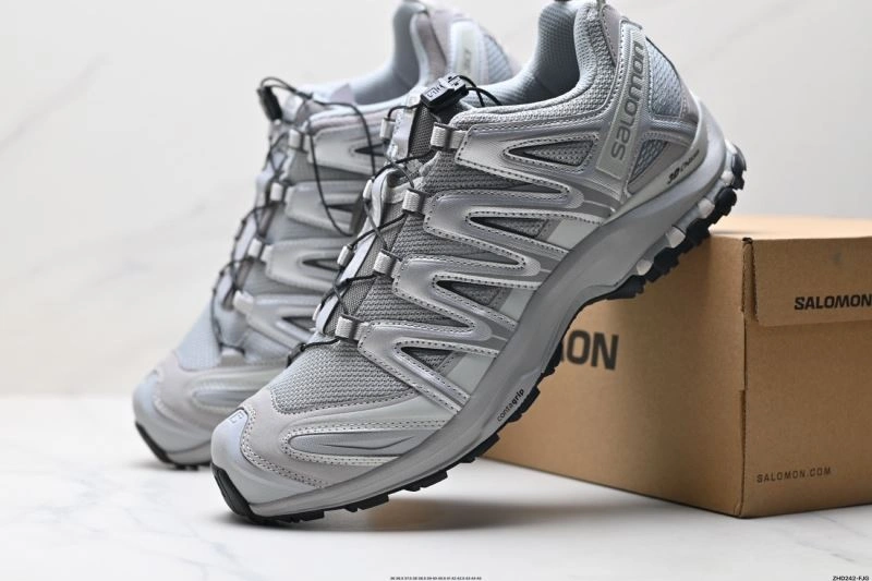 Chic Salomon Shoes 1708
