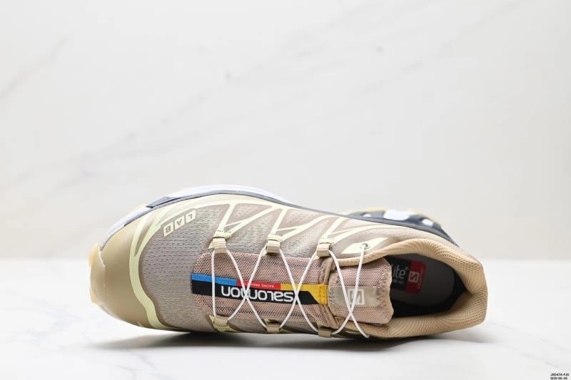 Salomon Shoes UrbanChic 1709