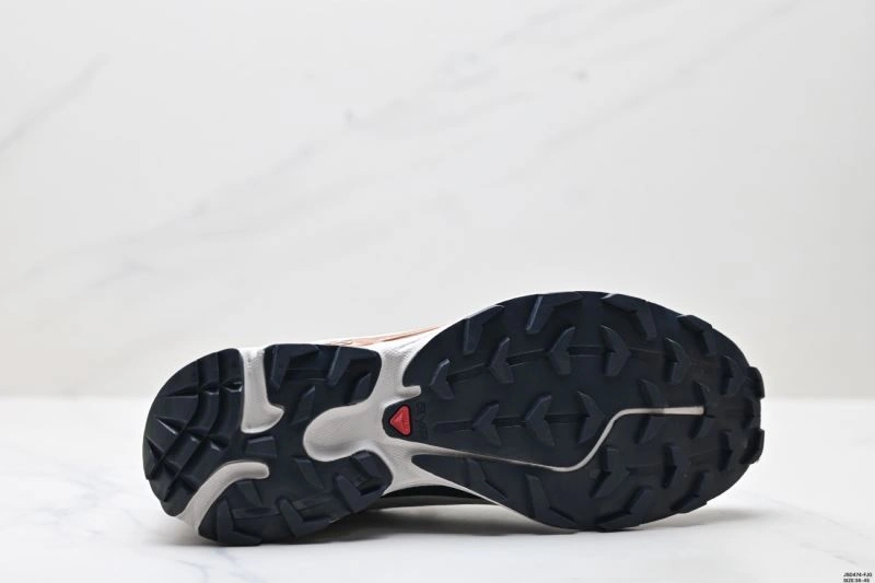 Salomon Shoes Neat 1698