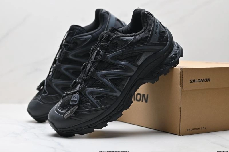 Salomon Shoes Vibrant 1701