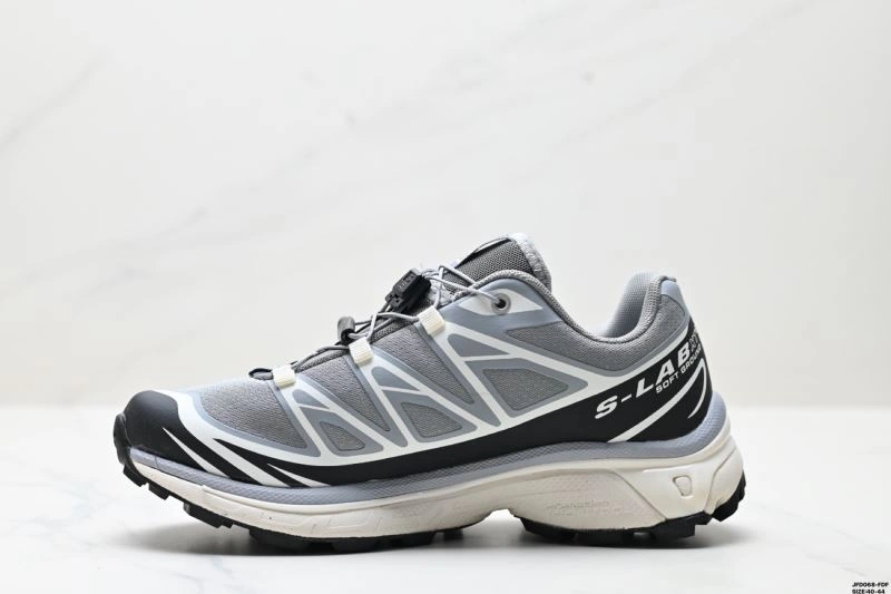 Salomon Shoes Comfortable 1702