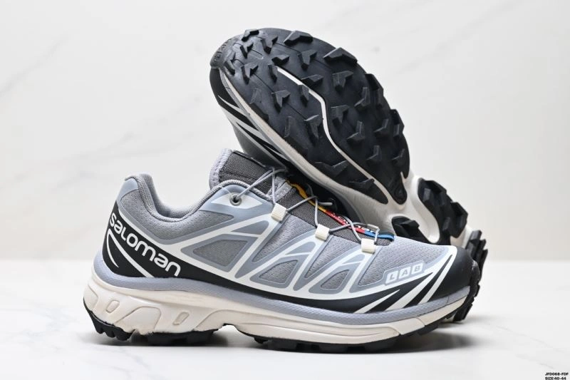 Salomon Shoes Comfortable 1702