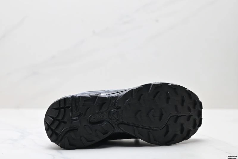 Bright Salomon Shoes 1695