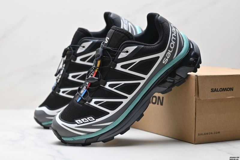 Salomon Shoes Supportive 1694