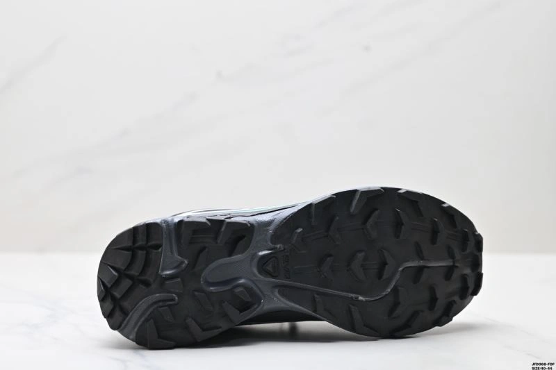 Salomon Shoes Supportive 1694