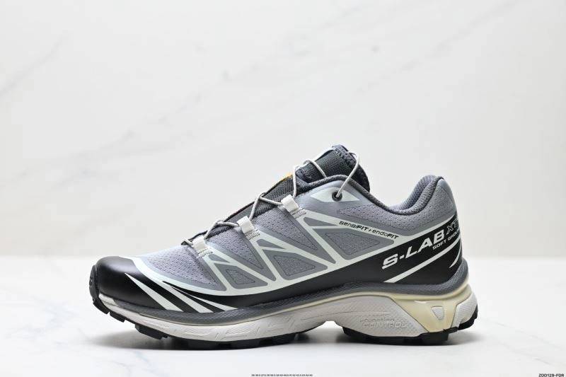 WrinkleFree Salomon Shoes 1693