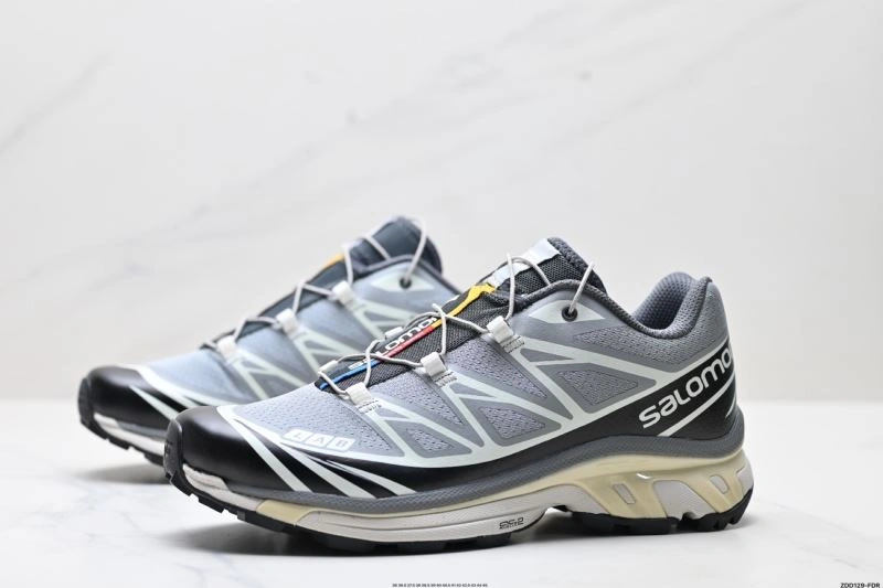 WrinkleFree Salomon Shoes 1693