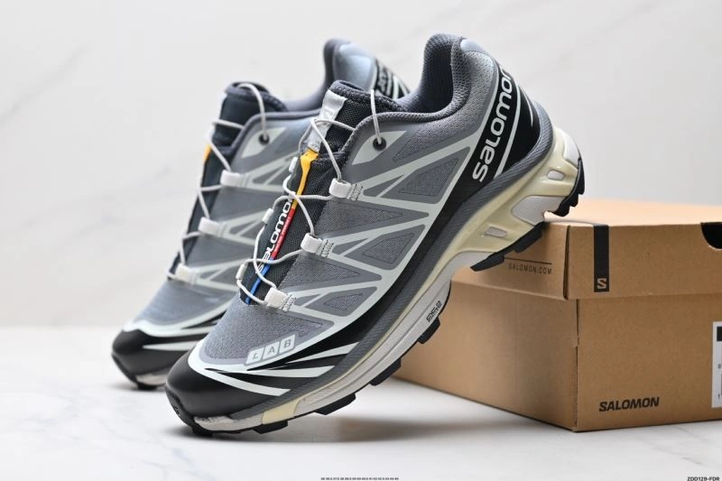 WrinkleFree Salomon Shoes 1693