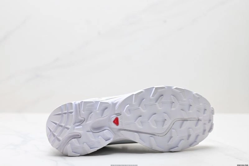 Salomon Shoes Original 1686