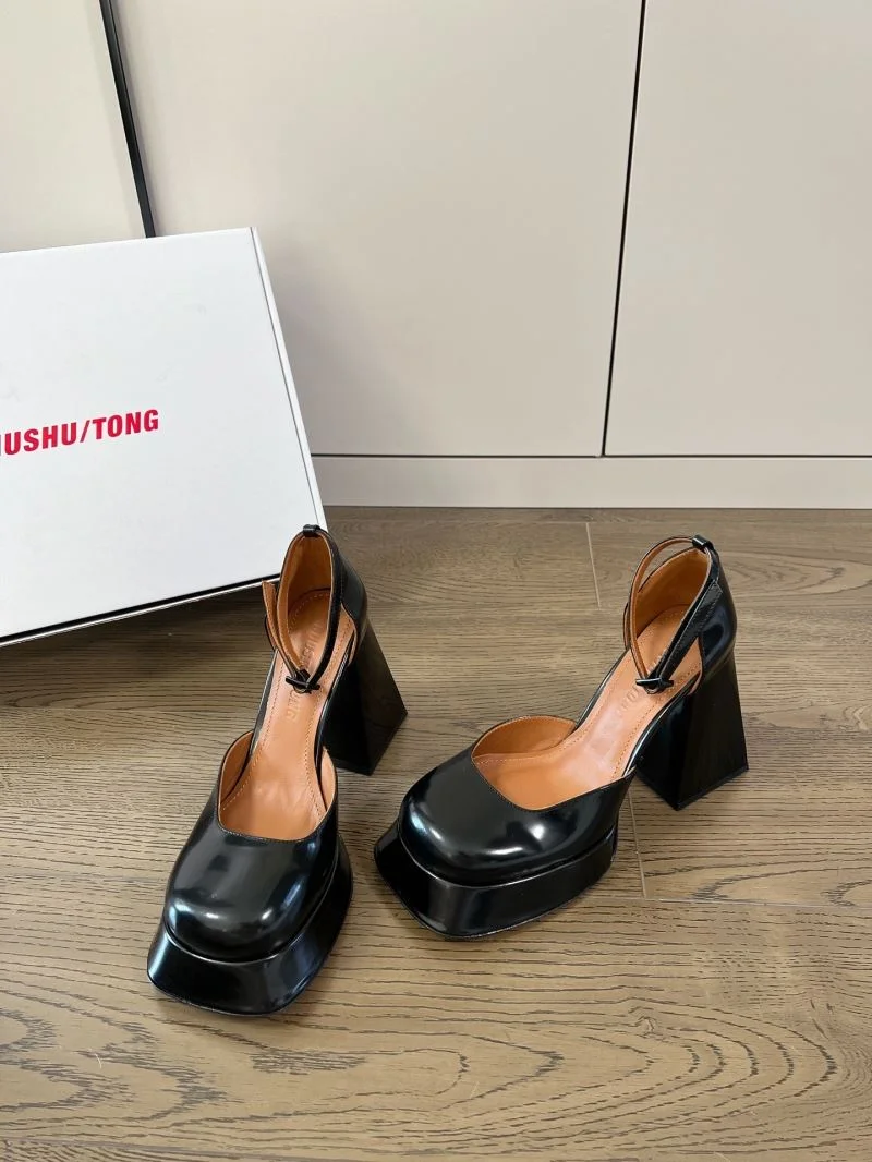 ModernLook Shushutong Sandals 11261