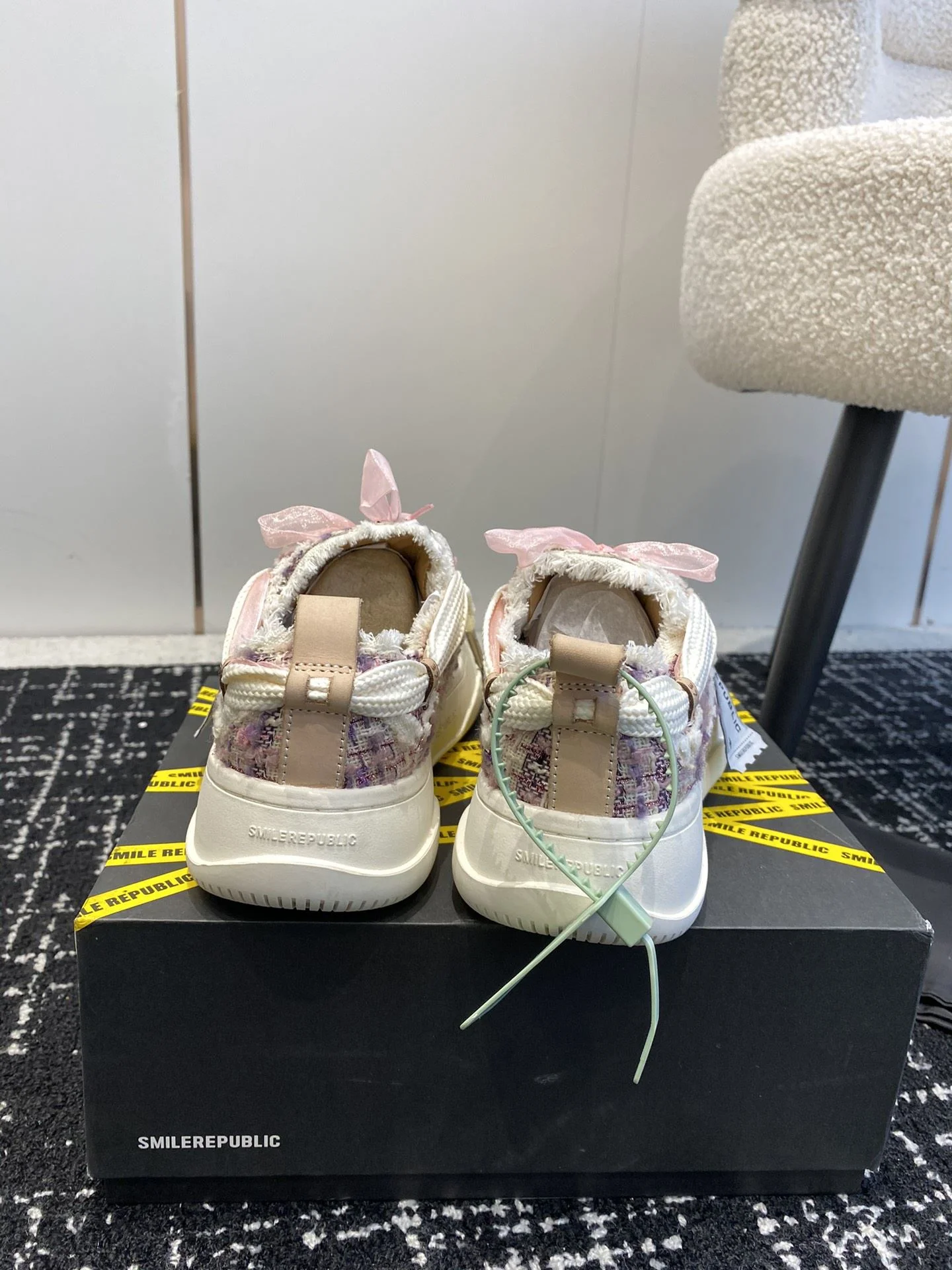 QuickDry Smilerepublic Shoes 7258