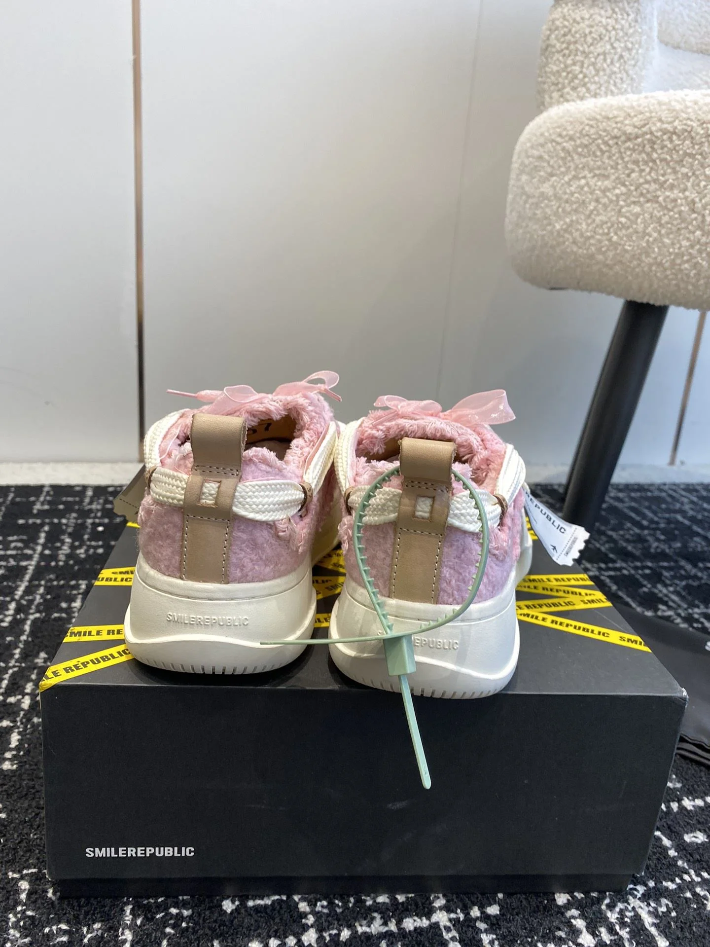 SoftTouch Smilerepublic Shoes 7266