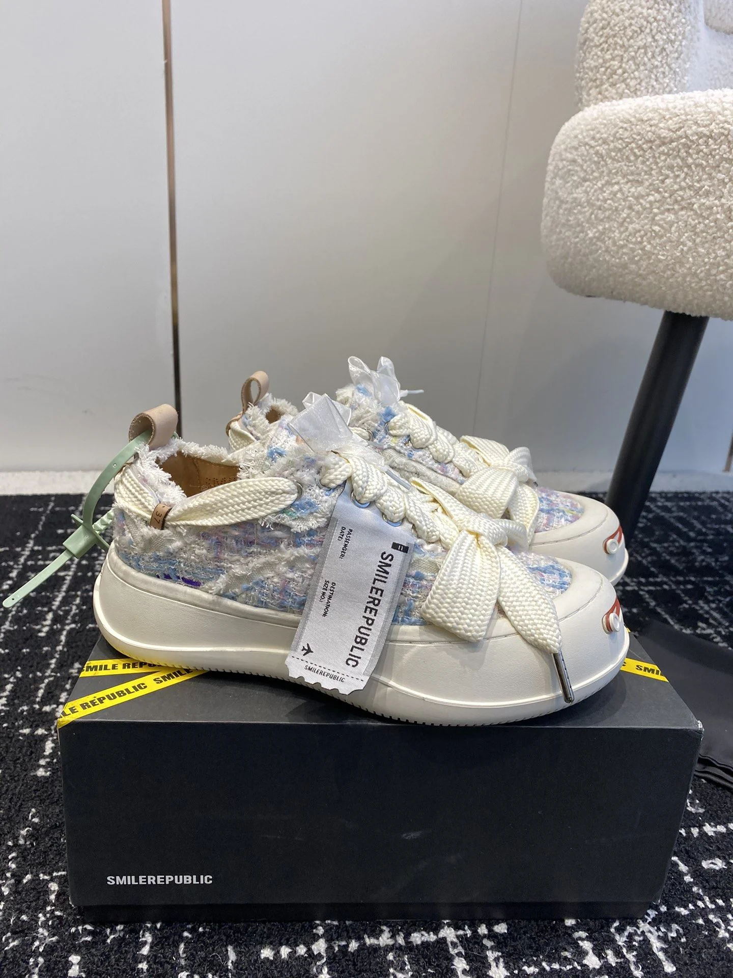 WaterResistant Smilerepublic Shoes 7319