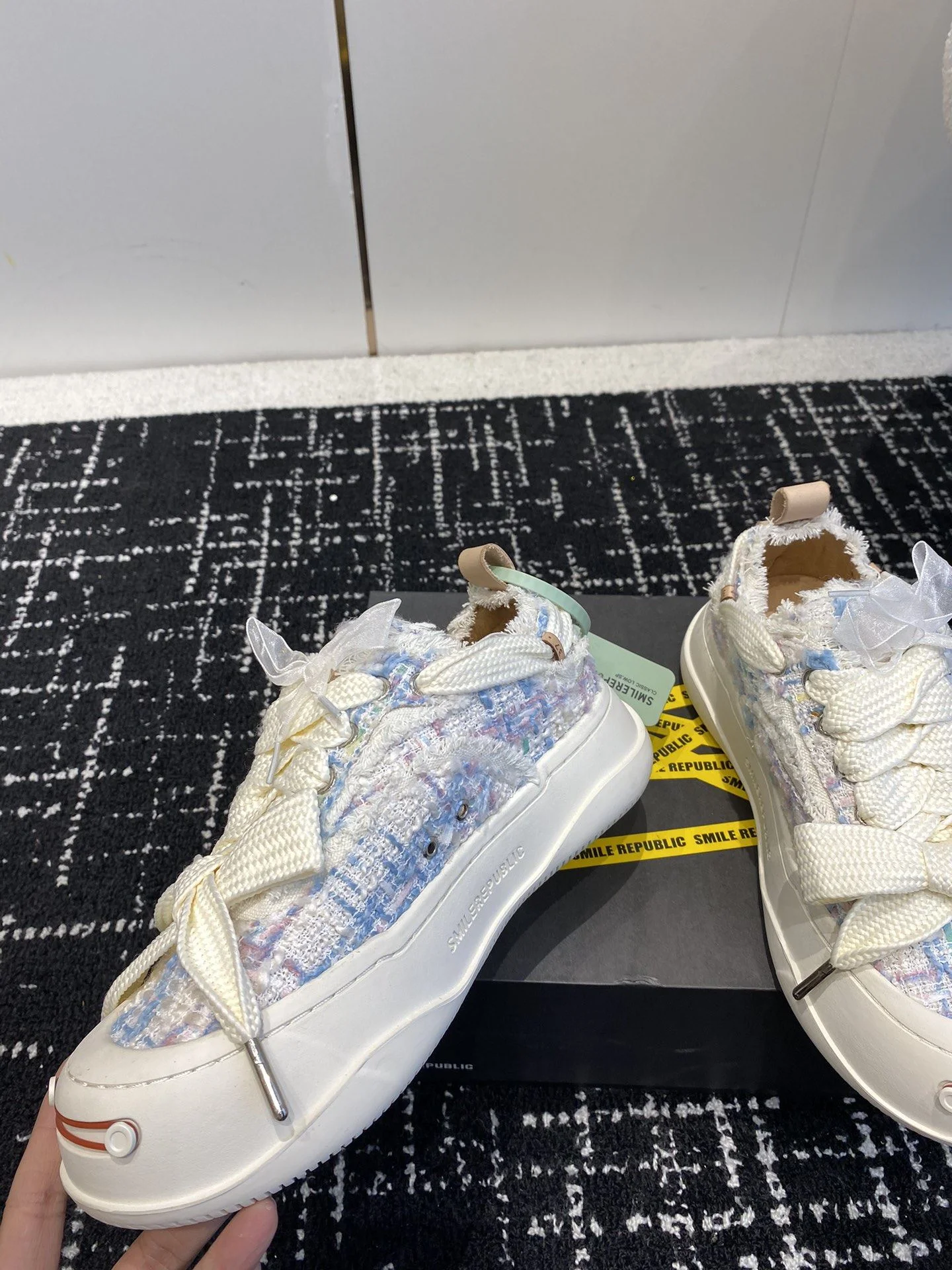 WaterResistant Smilerepublic Shoes 7319