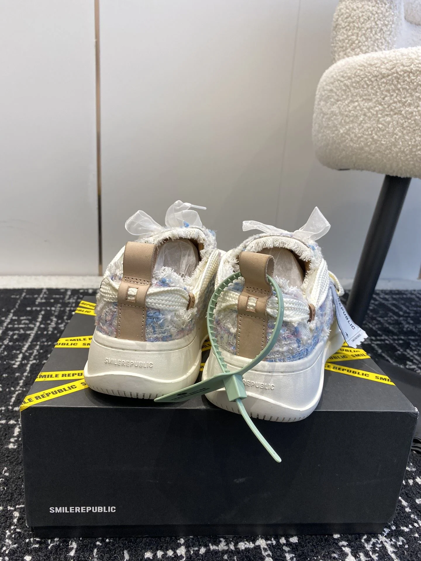 WaterResistant Smilerepublic Shoes 7319