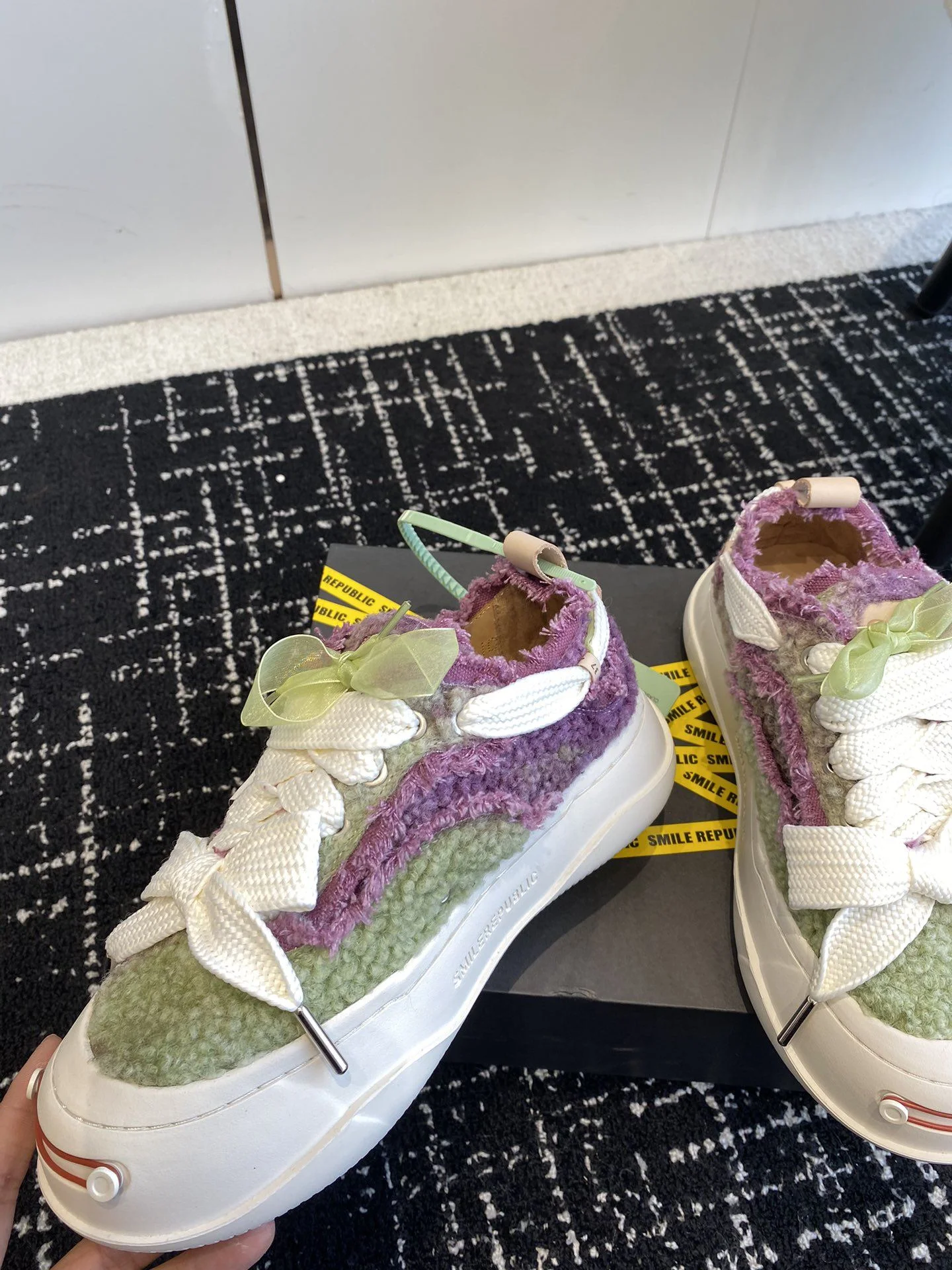 FreshLook Smilerepublic Shoes 7285