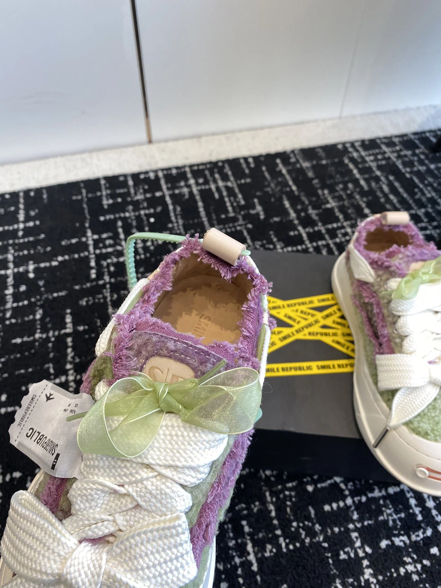 FreshLook Smilerepublic Shoes 7285