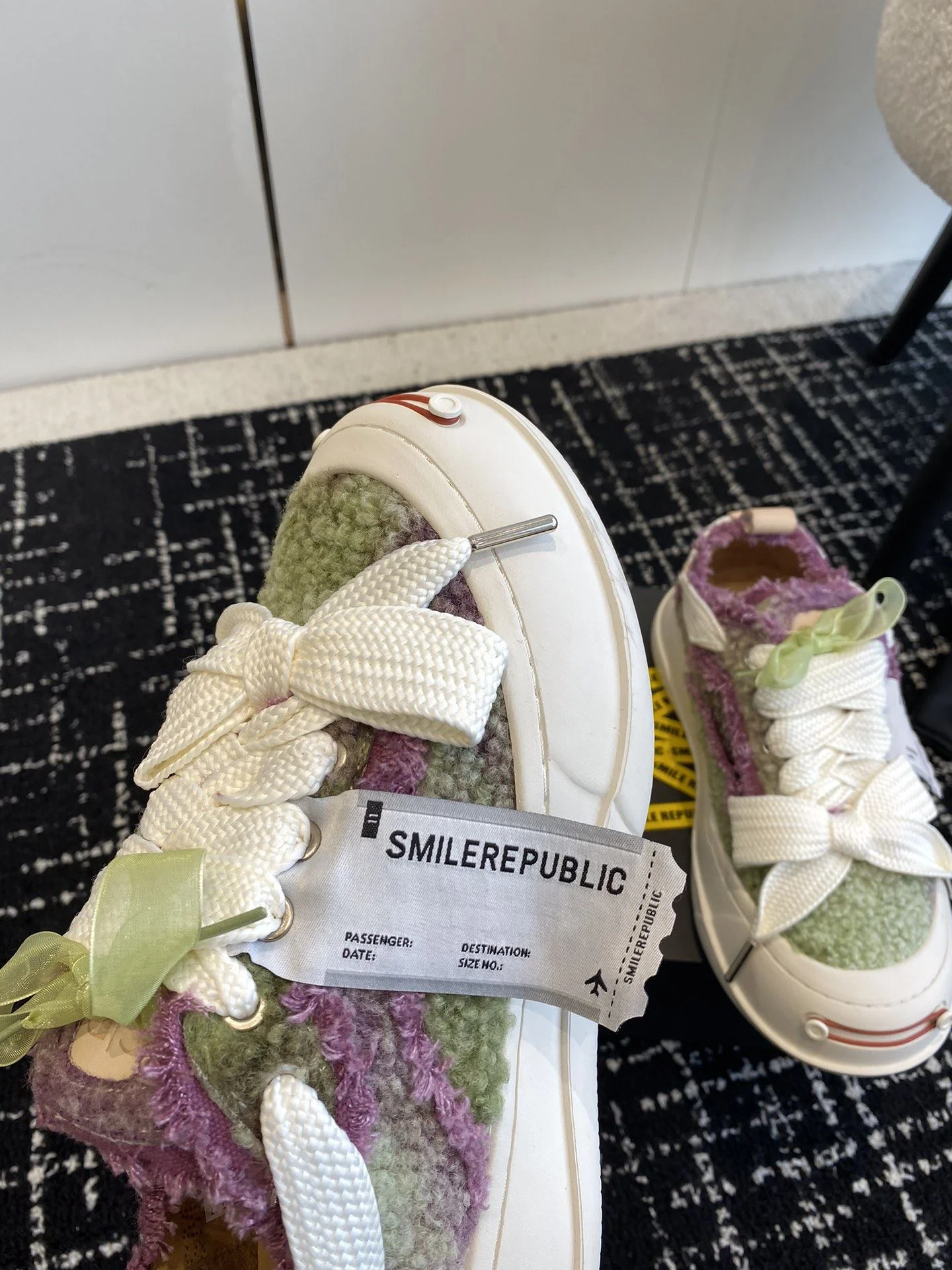 FreshLook Smilerepublic Shoes 7285