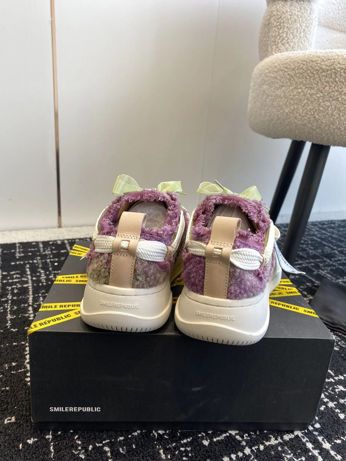 FreshLook Smilerepublic Shoes 7285