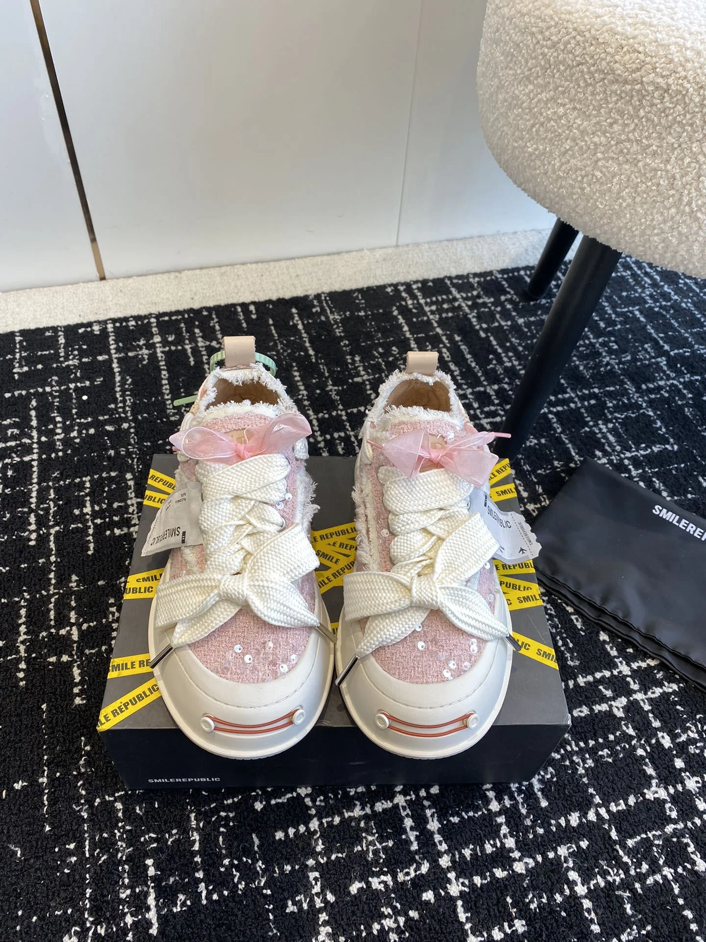 WeatherProof Smilerepublic Shoes 7320
