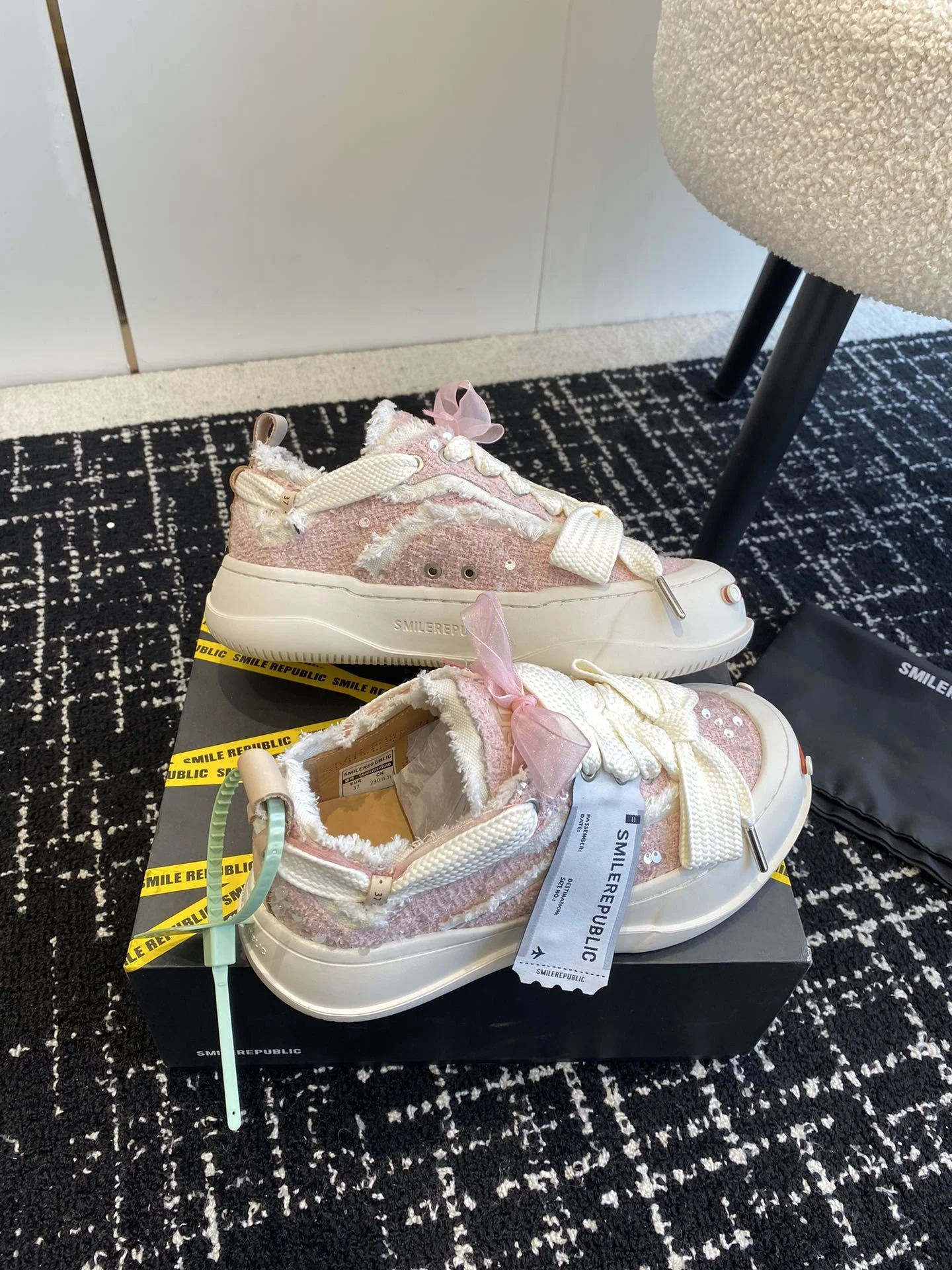 WeatherProof Smilerepublic Shoes 7320