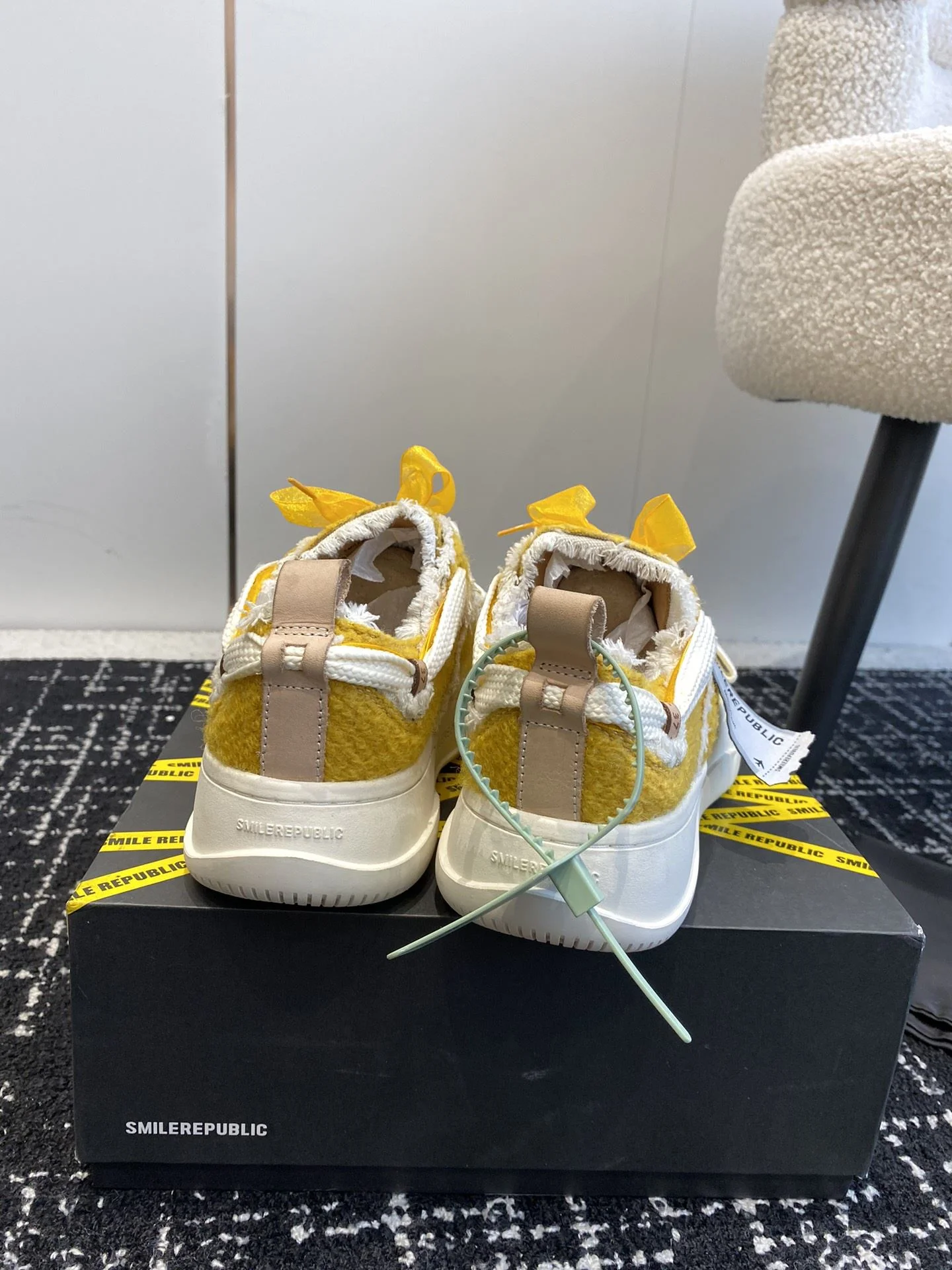 Smilerepublic Shoes Minimalist 7277