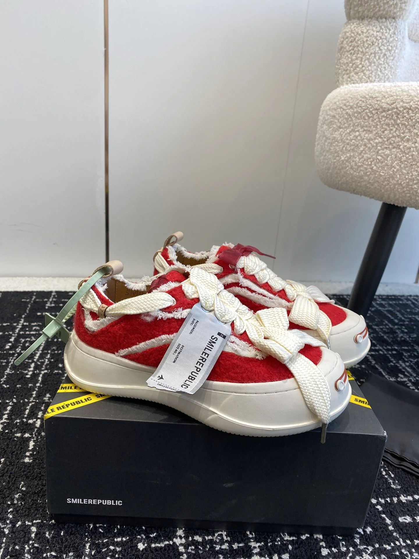 Smilerepublic Shoes WeatherProof 7238