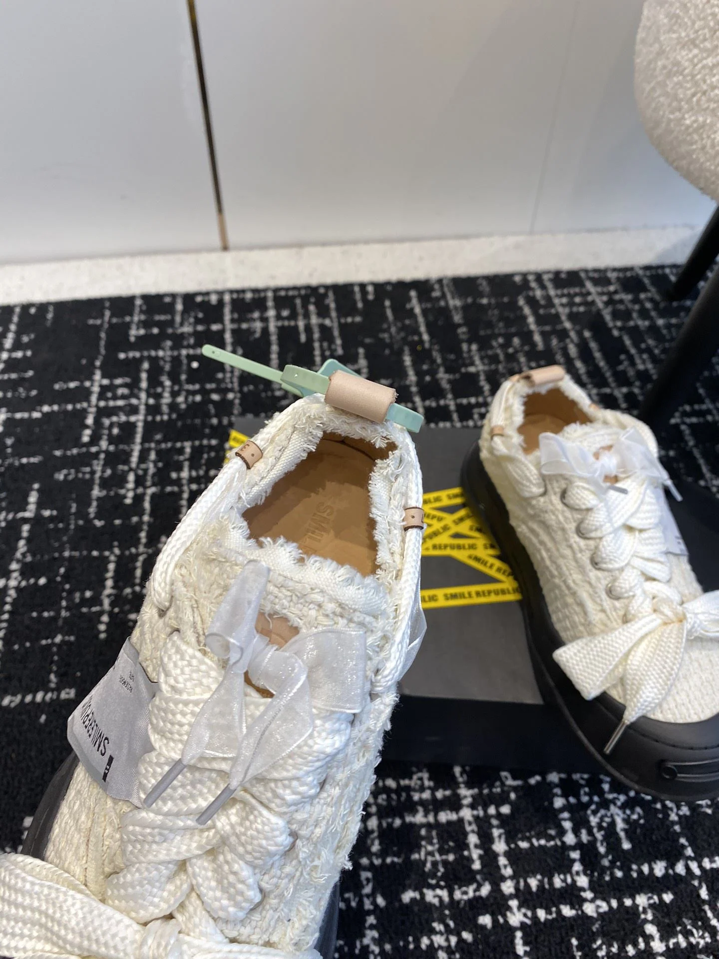 Smilerepublic Shoes WrinkleFree 7355