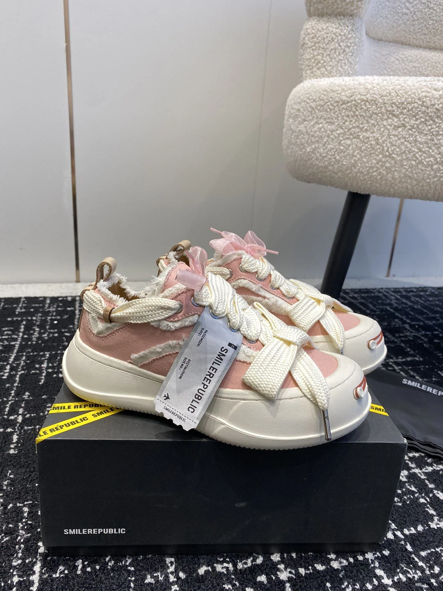 Versatile Smilerepublic Shoes 7297