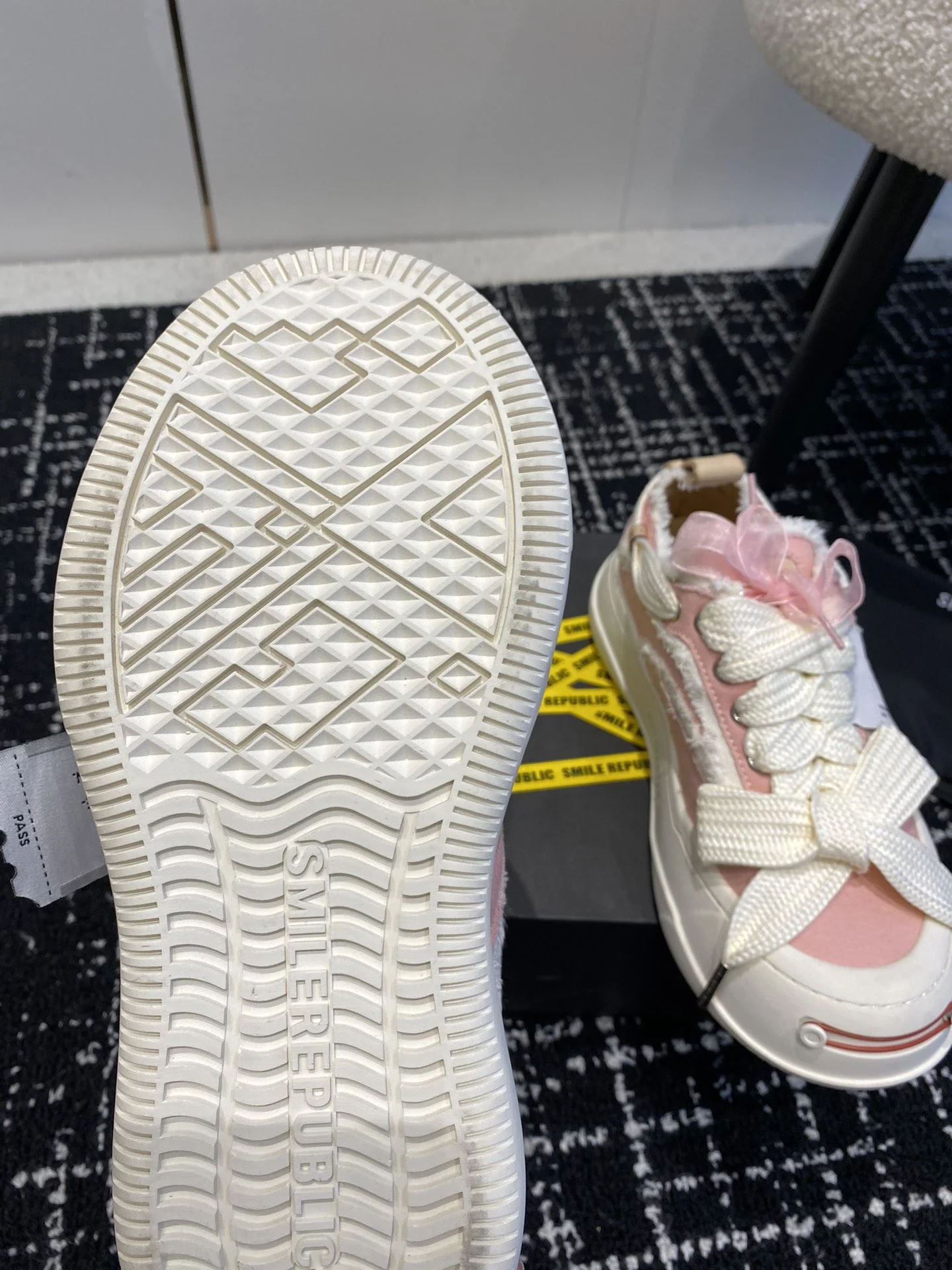 Versatile Smilerepublic Shoes 7297