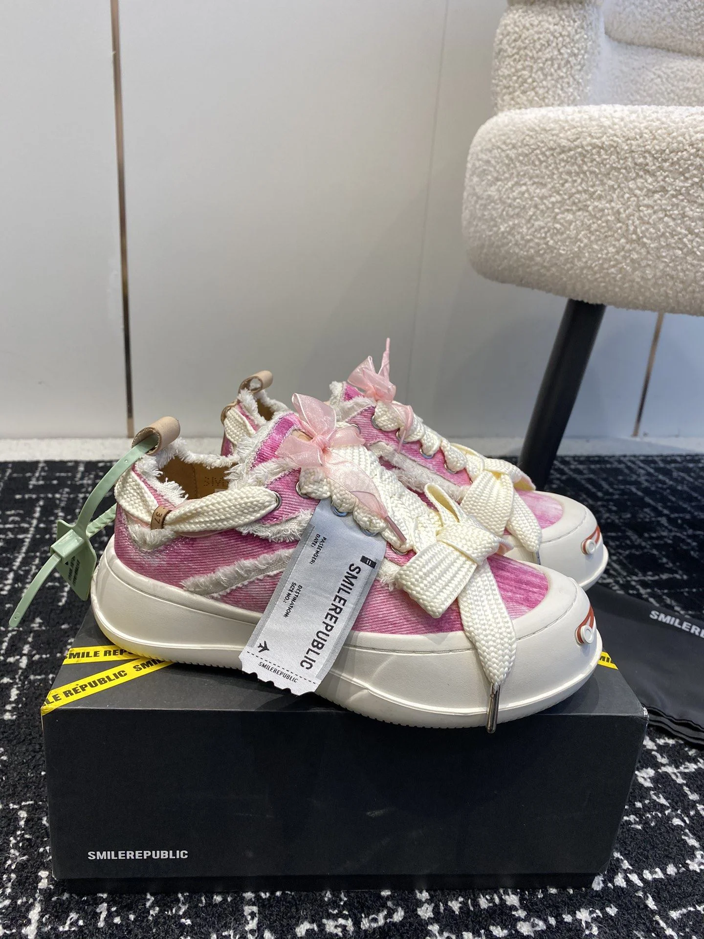 FlexibleFit Smilerepublic Shoes 7234