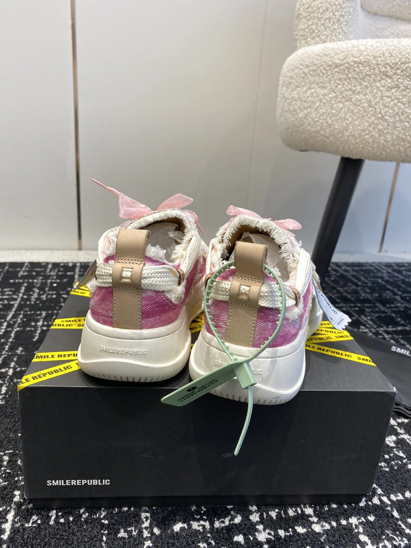 FlexibleFit Smilerepublic Shoes 7234