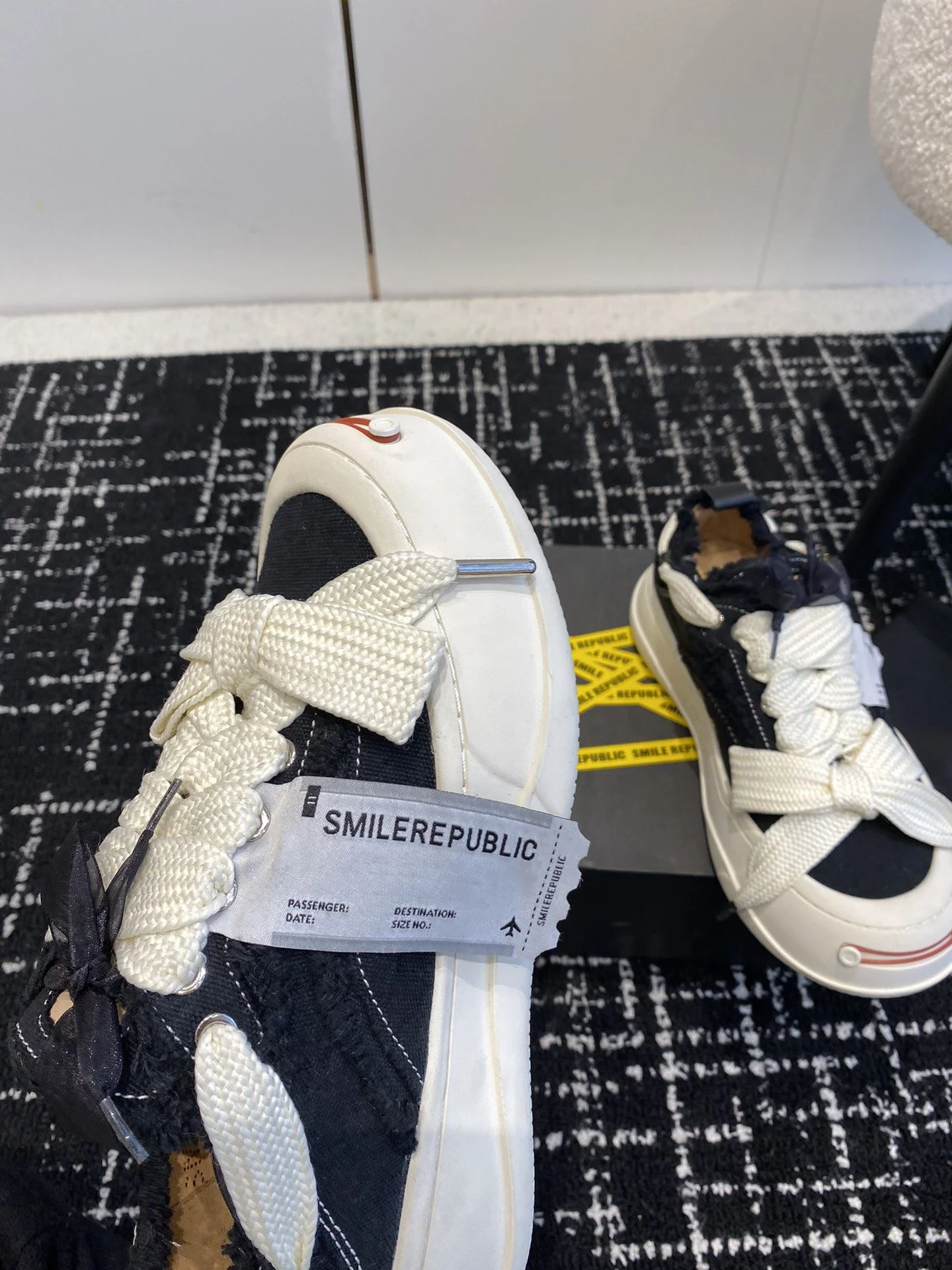OdorResistant Smilerepublic Shoes 7226