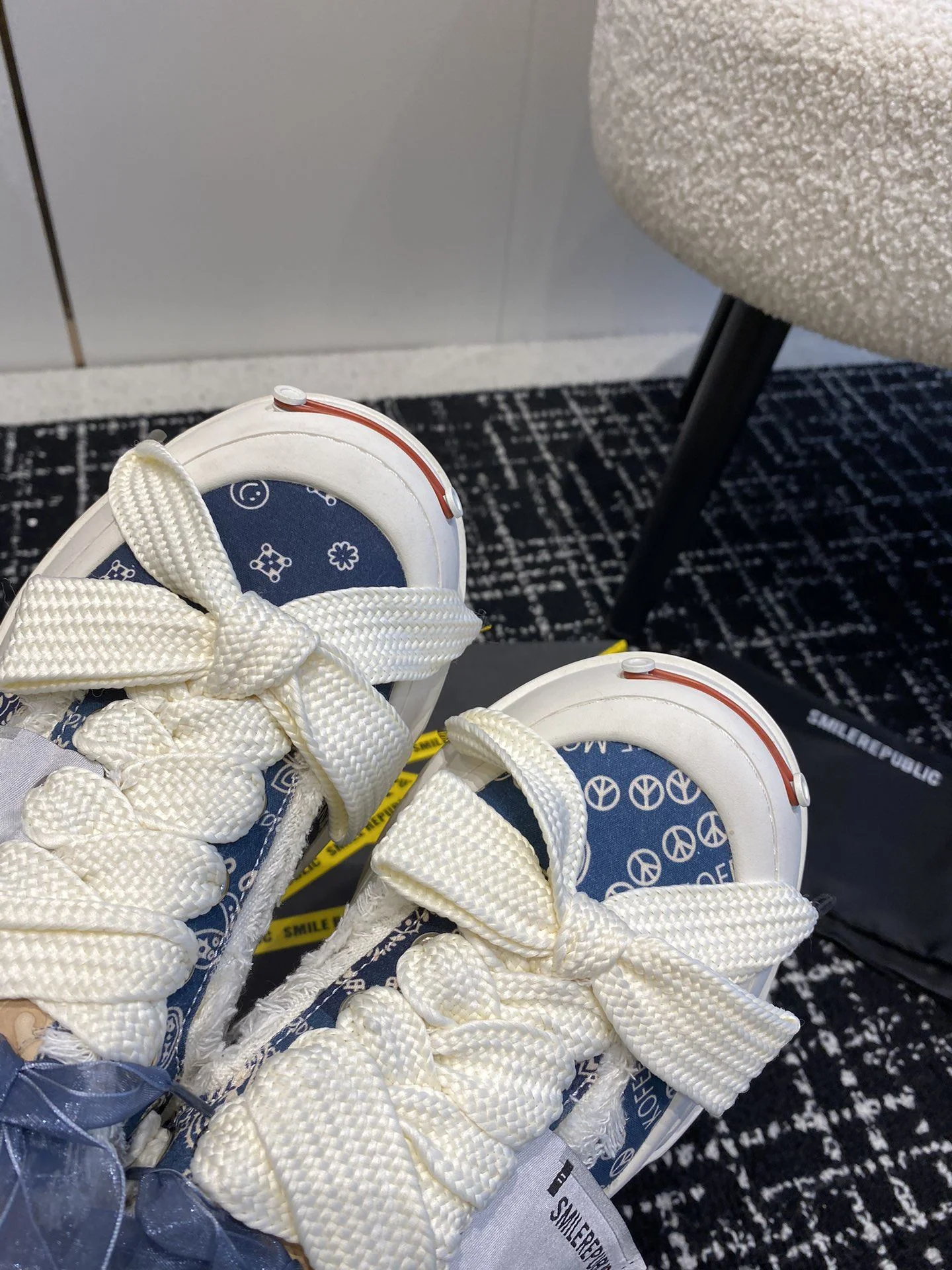 Snug Smilerepublic Shoes 7239