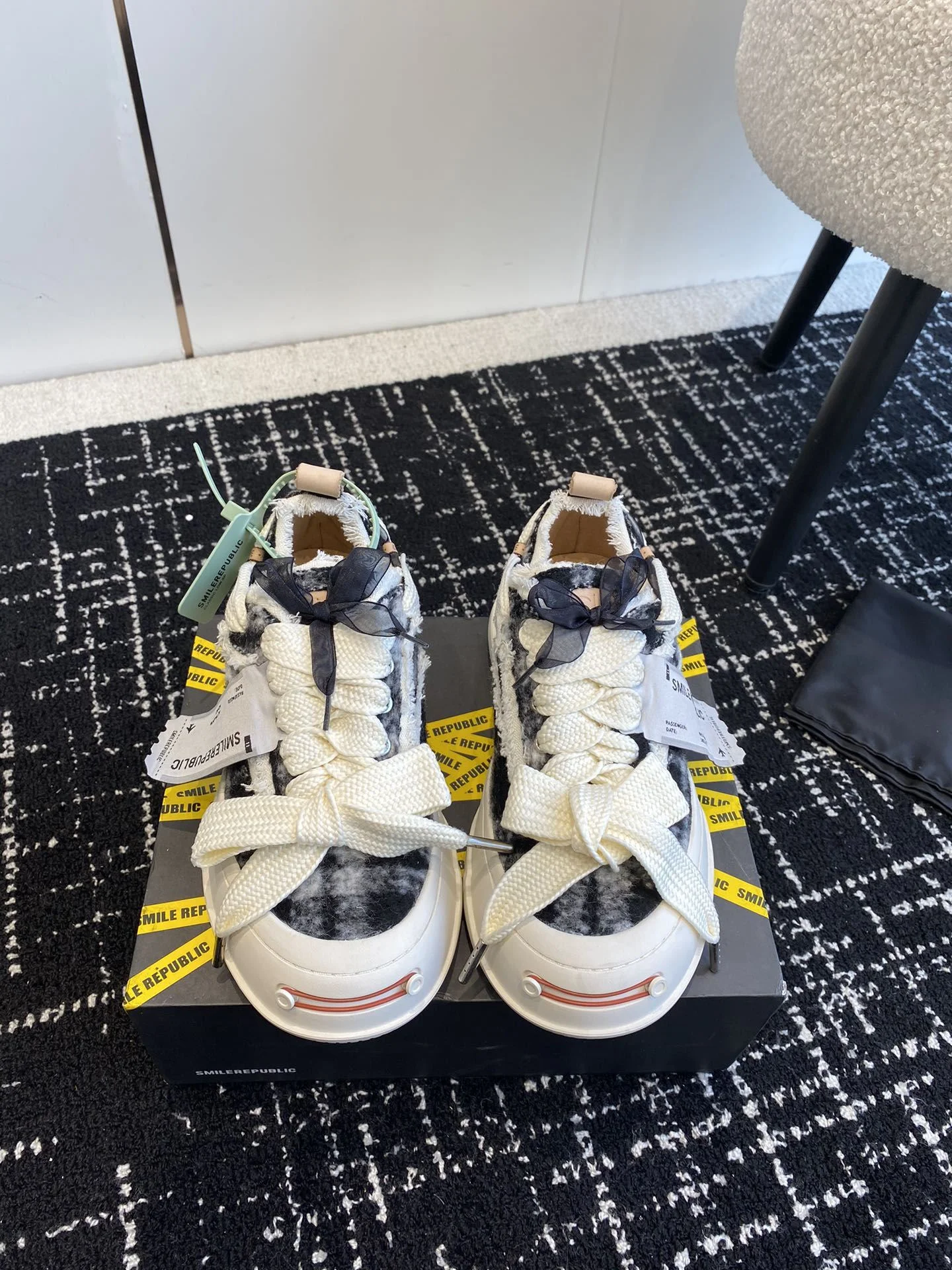QuickDry Smilerepublic Shoes 7220