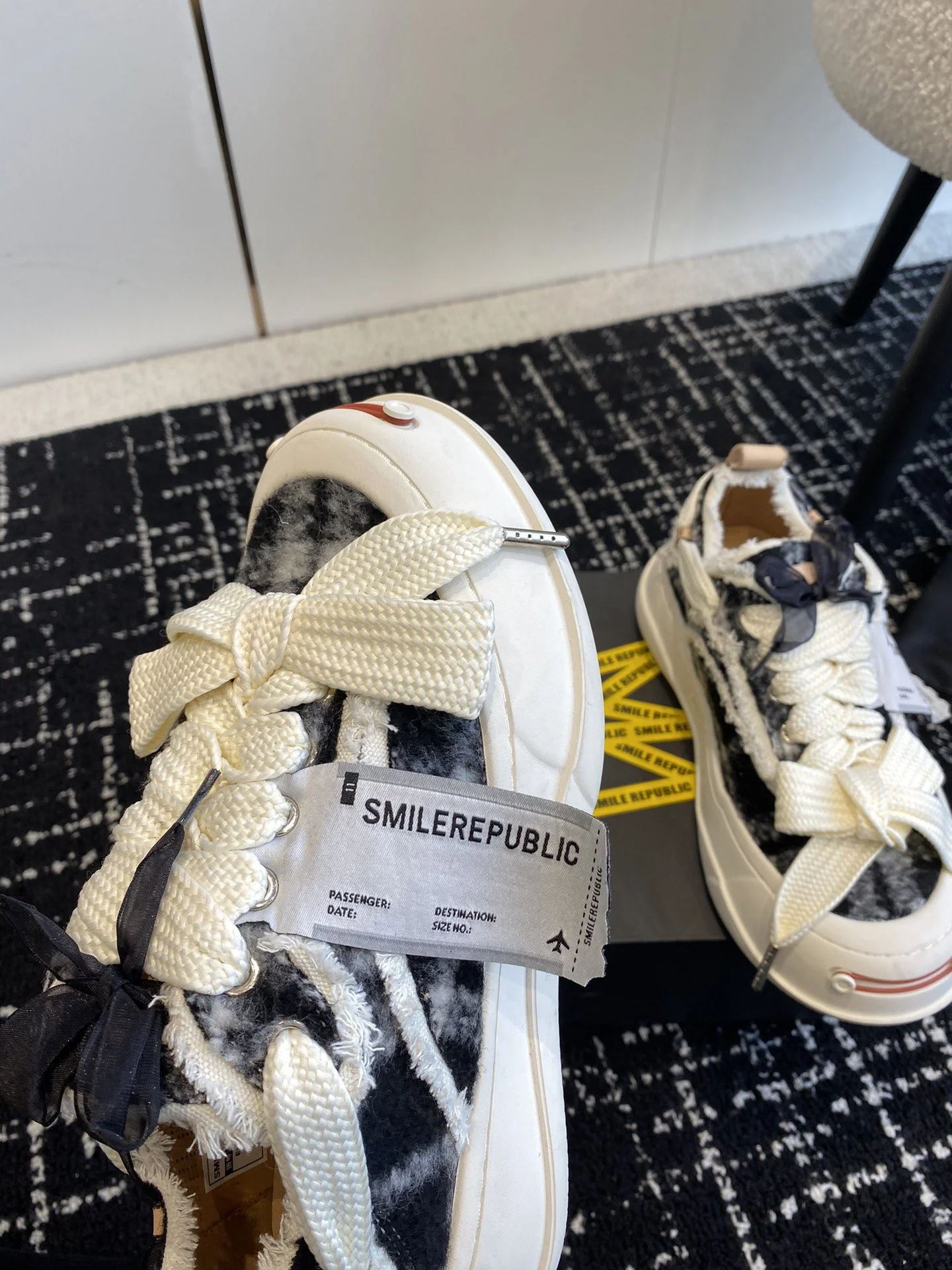 QuickDry Smilerepublic Shoes 7220