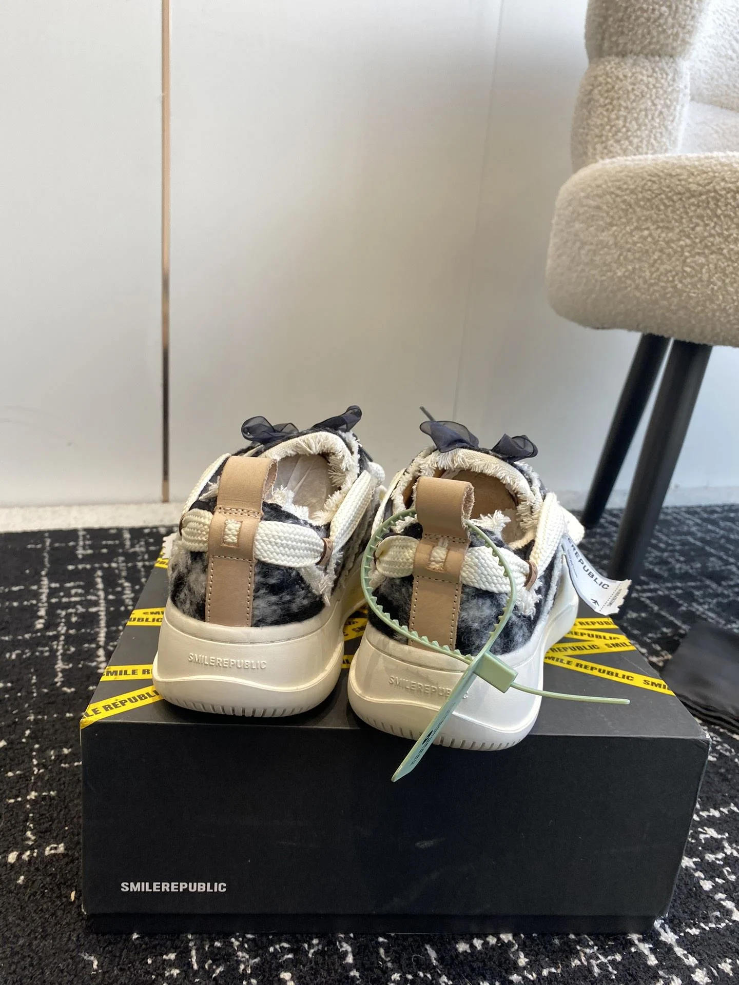 QuickDry Smilerepublic Shoes 7220