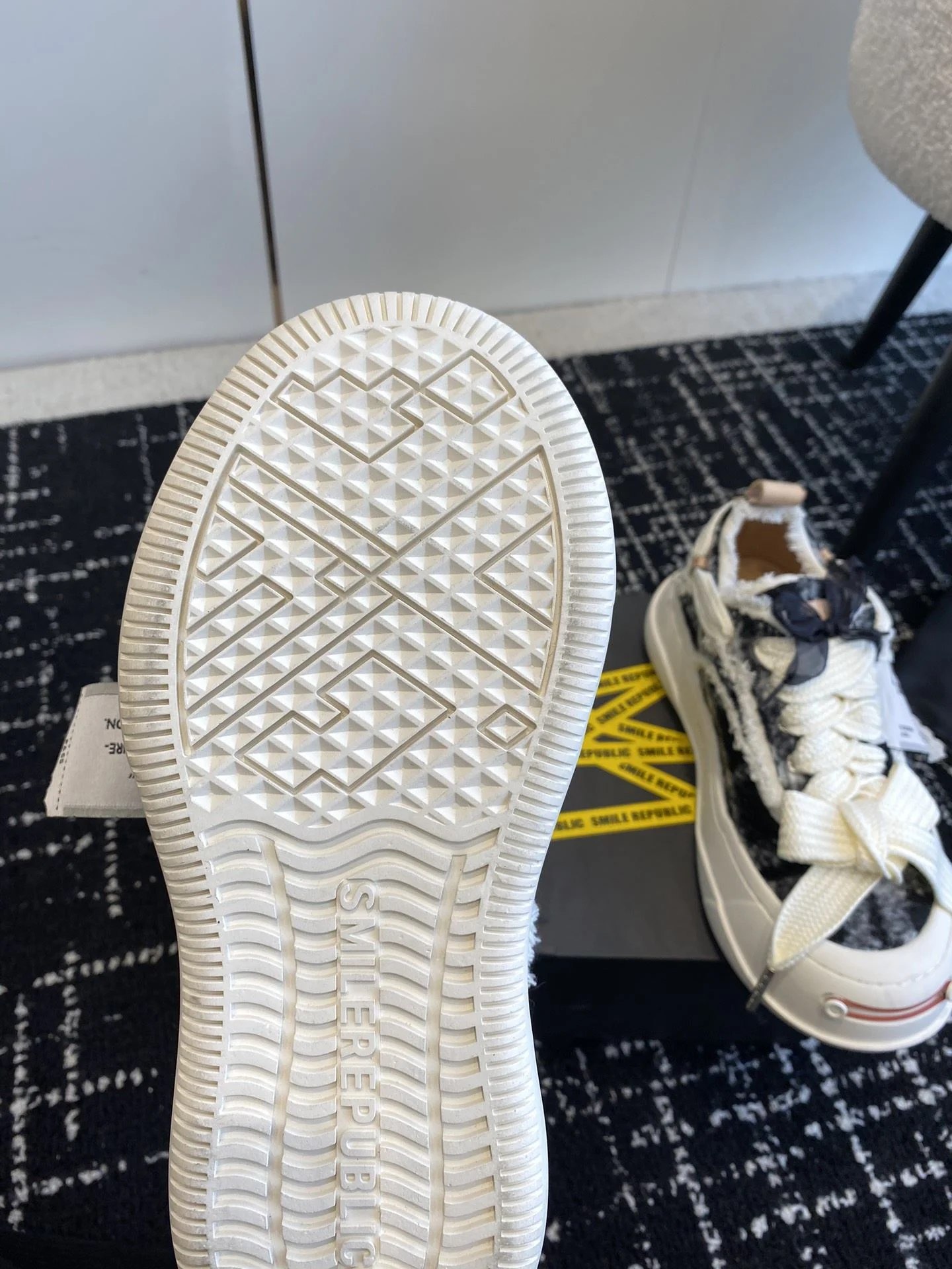 QuickDry Smilerepublic Shoes 7220