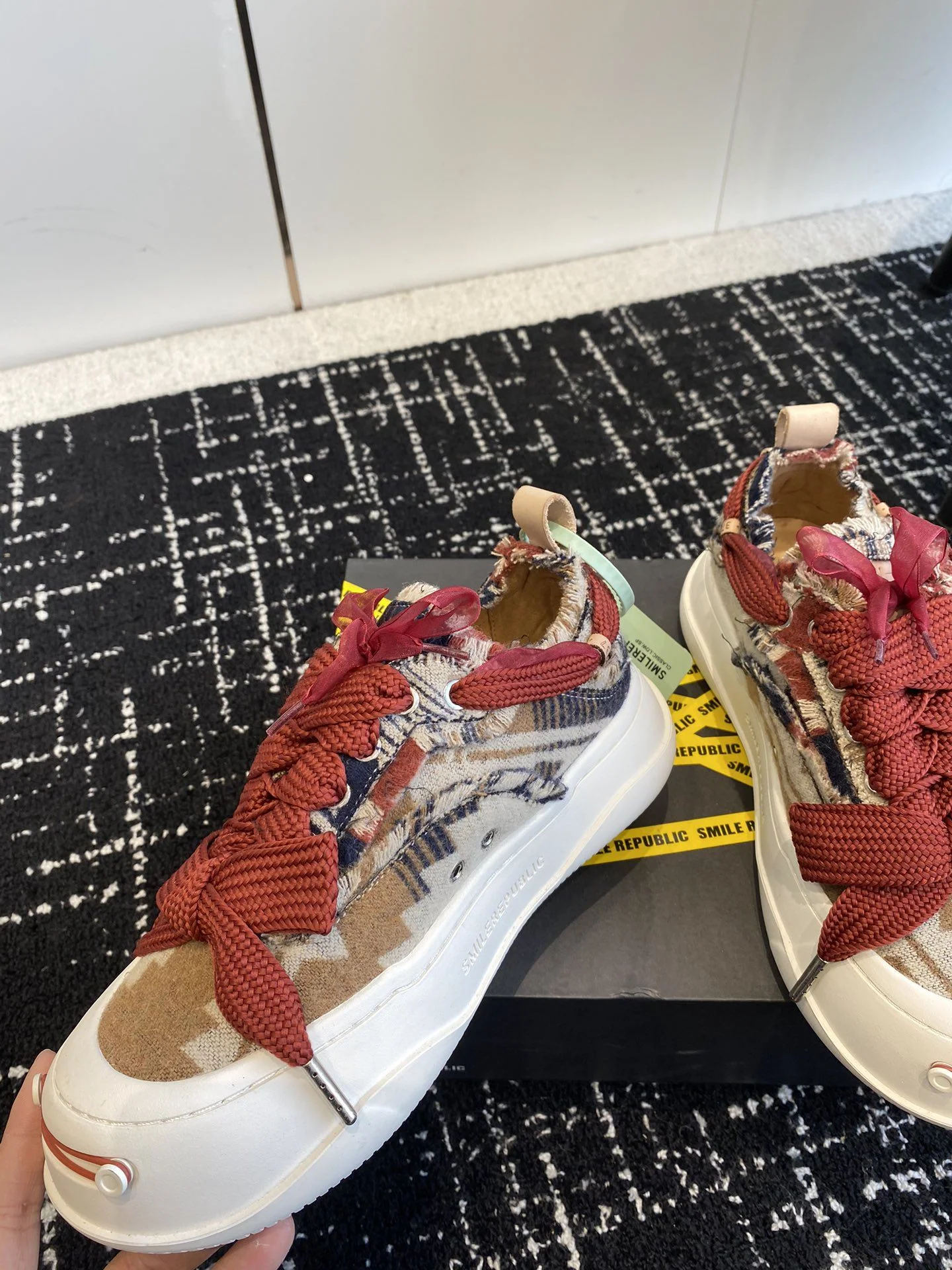 QuickDry Smilerepublic Shoes 7219